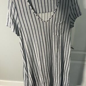 Soma size small women’s cool nights night shirt